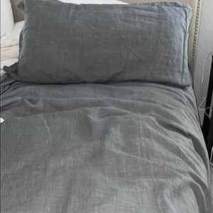 Pottery barn Duvet comforter